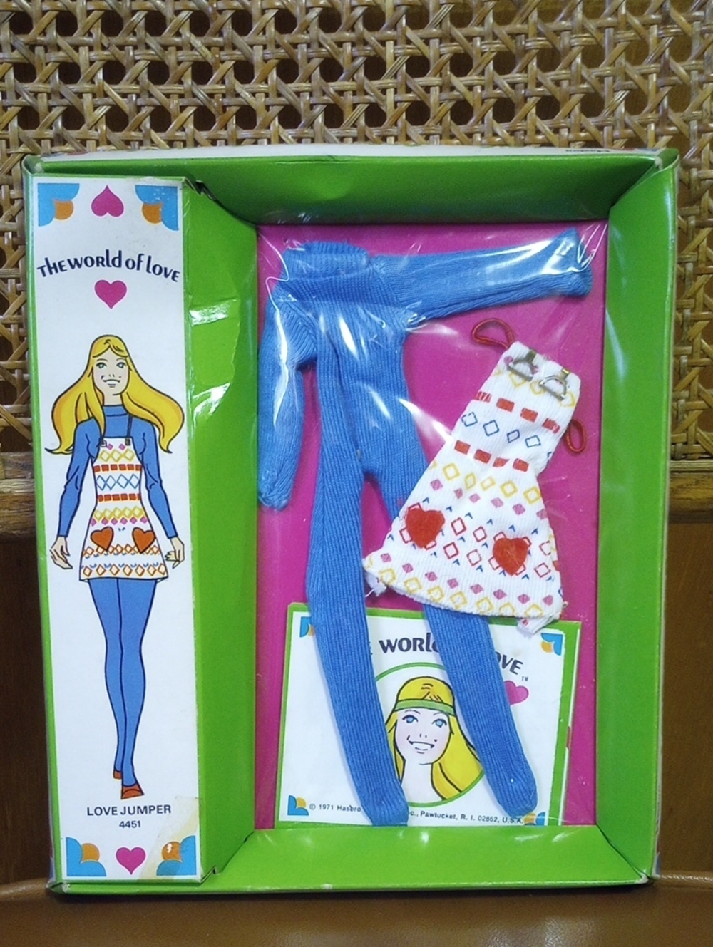 NIB Hasbro Vintage Retro 1971 "The World of Love" Love Jumper #4451